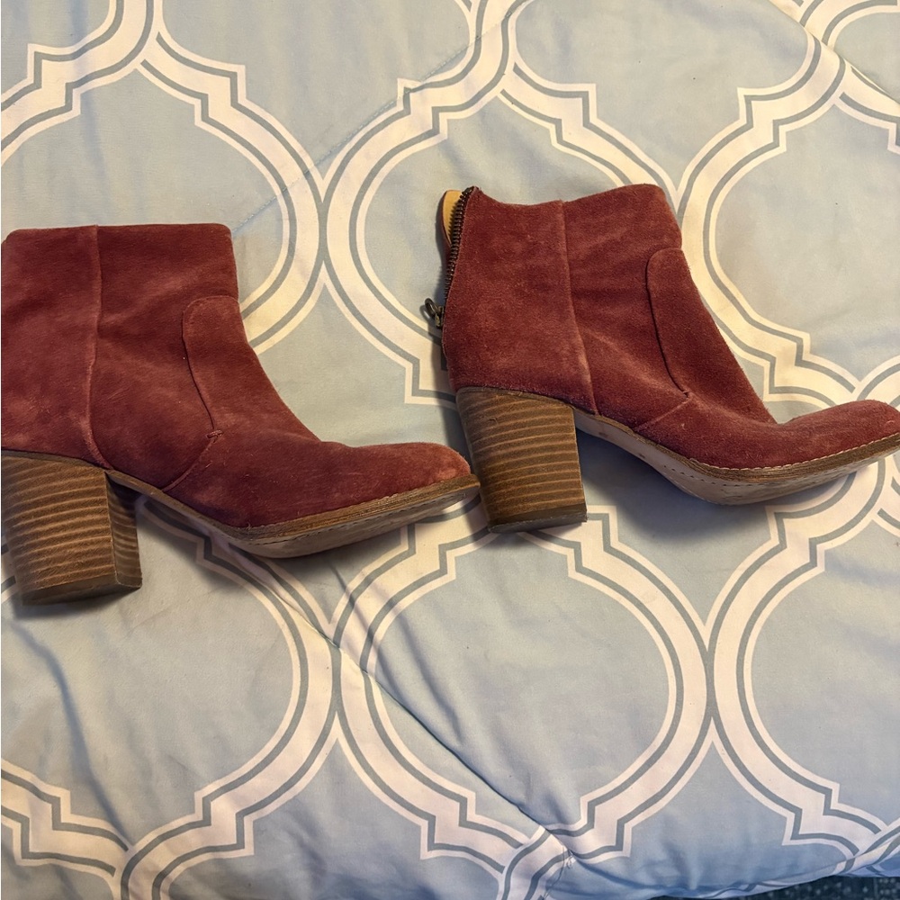 Women's Suede Ankle Boots - Purple